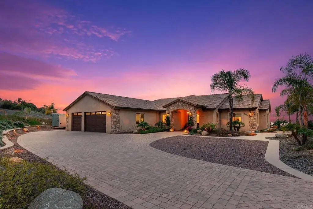 2893 Overland Passage, Alpine