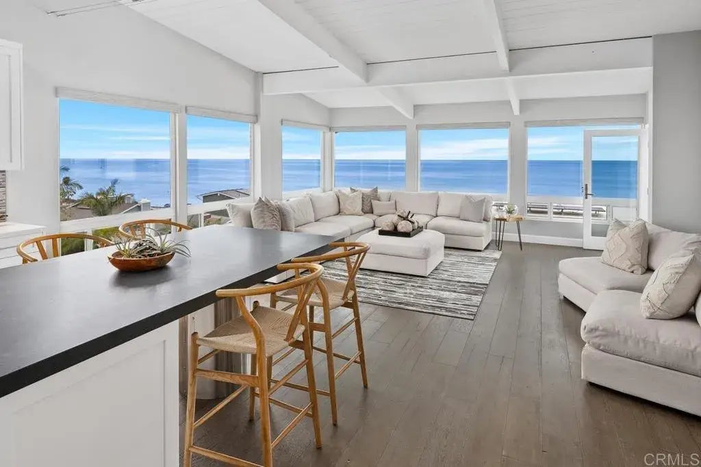 1530 Summit Avenue, Cardiff By The Sea