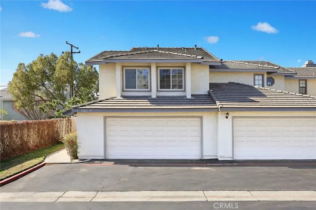 2002 E Cienega Avenue F, Covina