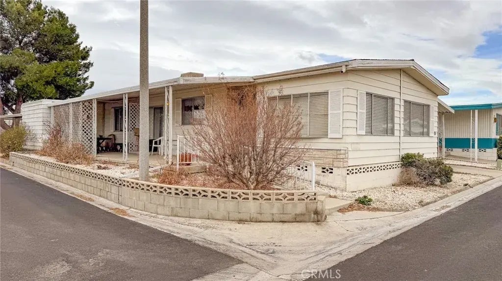 20683 Waalew 63, Apple Valley