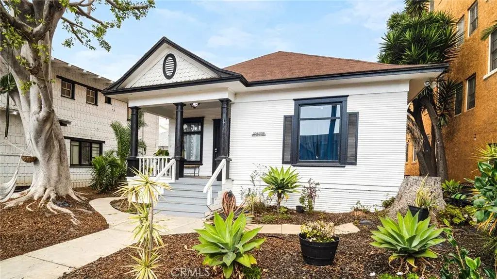 237 W 6th Street, Long Beach