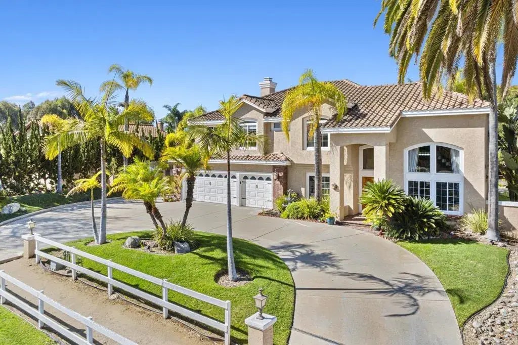 1585 Wagon Wheel, Oceanside