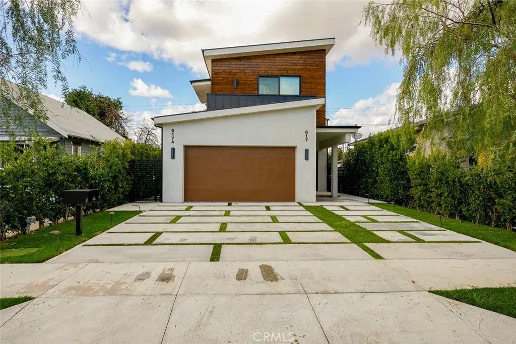 617 Hazel Street, Glendale