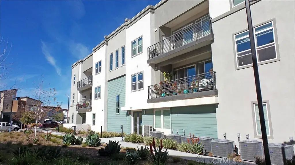 26976 Prospector Road 201, Valencia