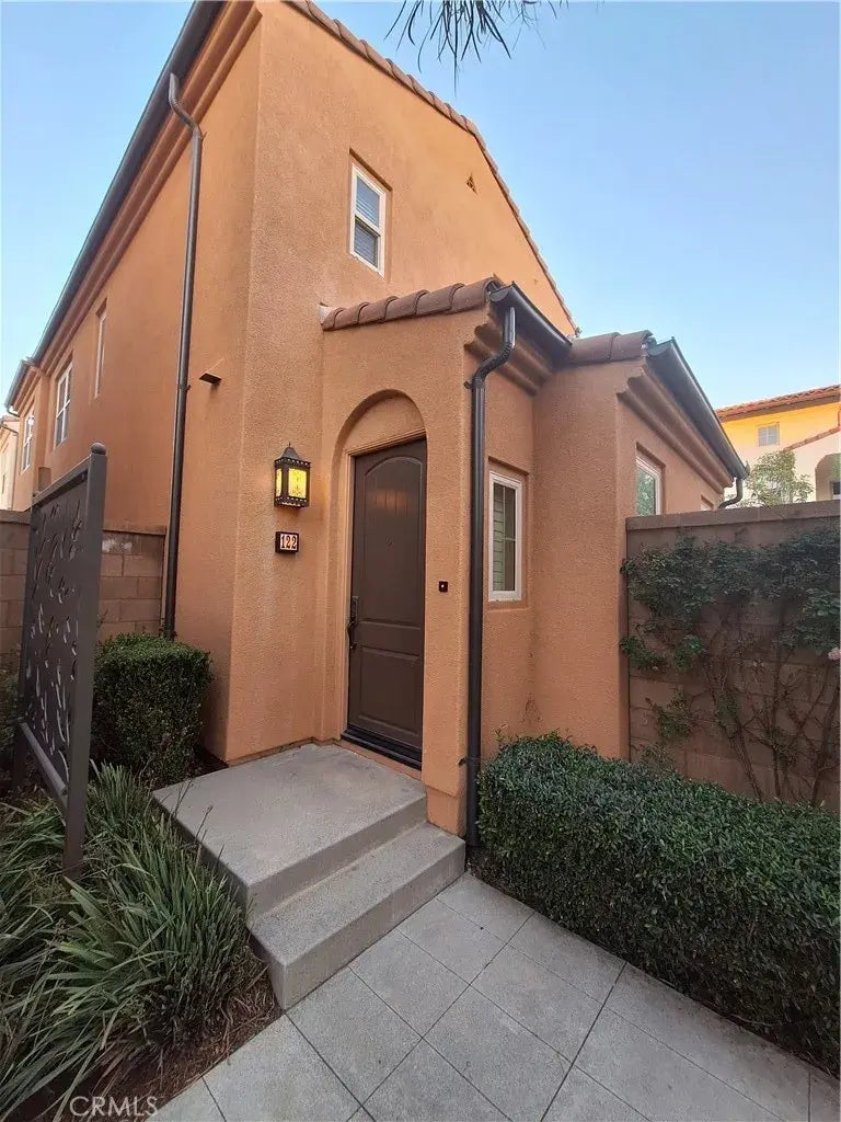 122 Excursion, Irvine