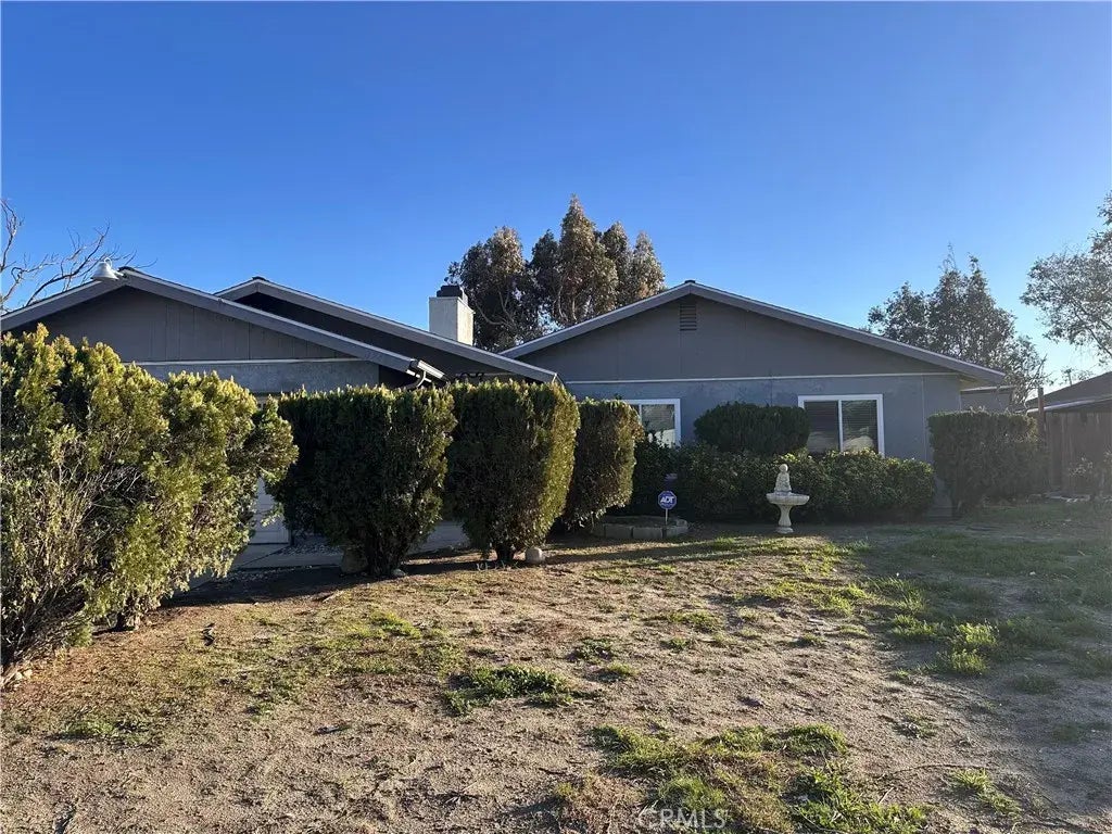 17475 Jackson Drive, Fontana