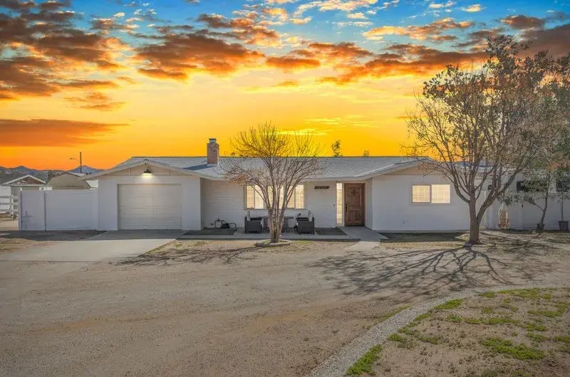 32935 Grand Avenue, Winchester