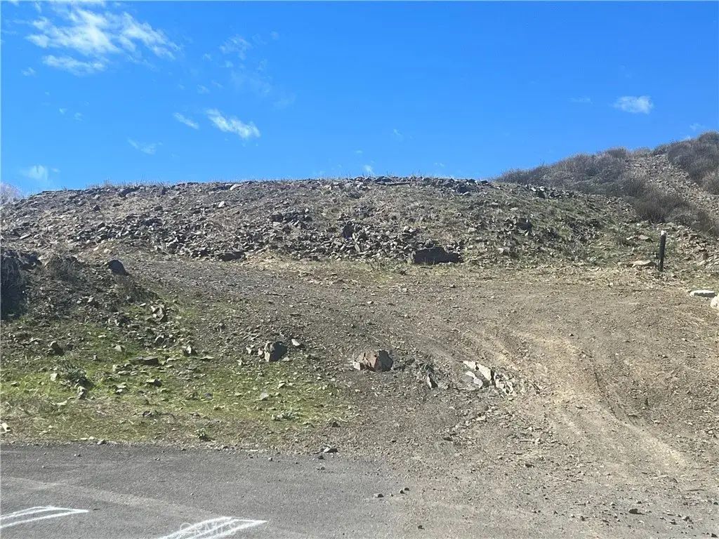 Idaho, Menifee