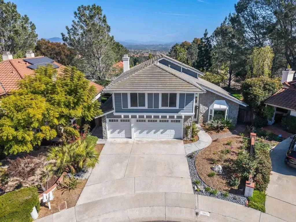 12813 Corbett Court, 