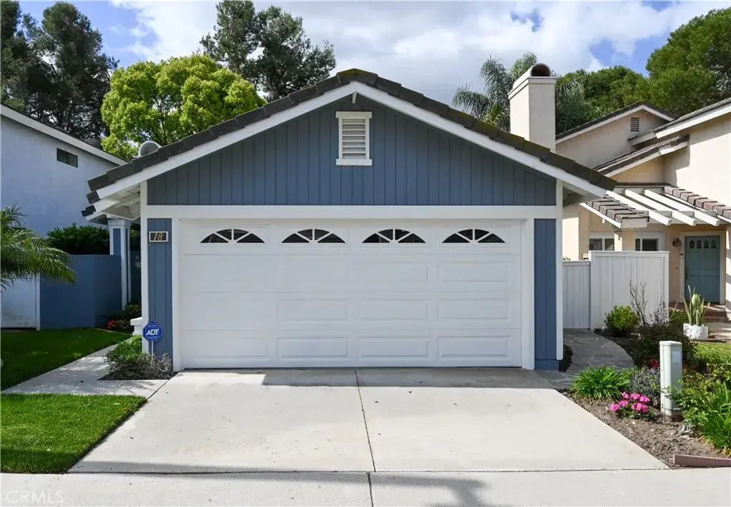 18 Silkberry, Irvine