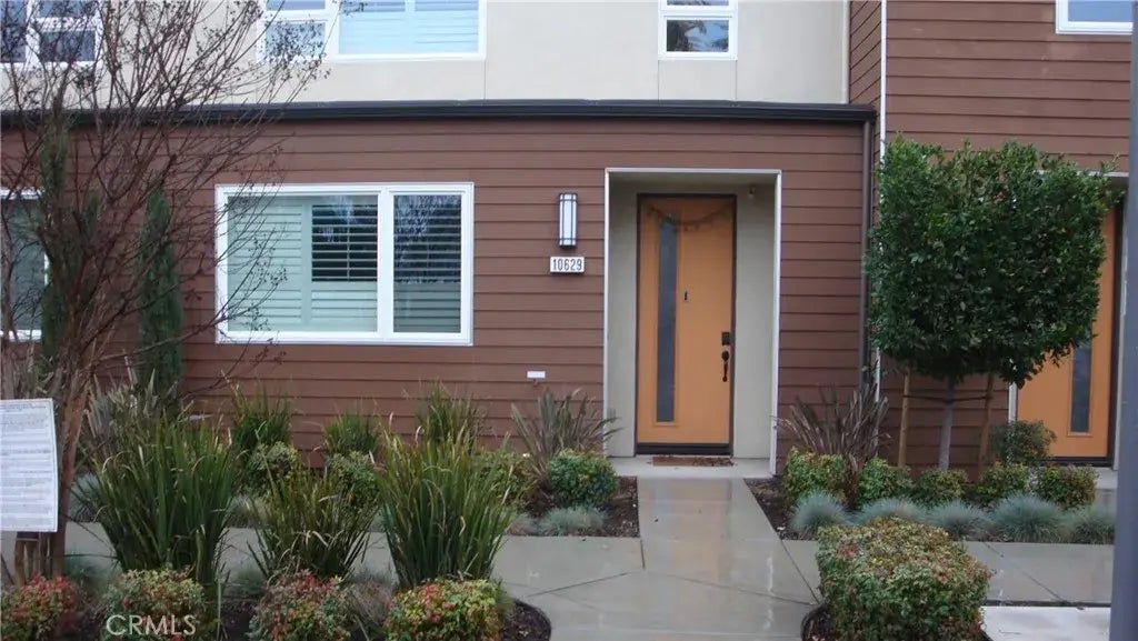 10629 Golden Rain Lane, Downey