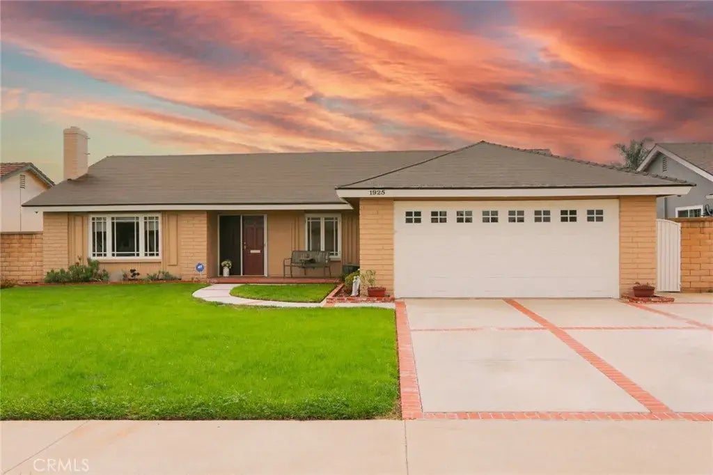 1925 Frederick St, Placentia