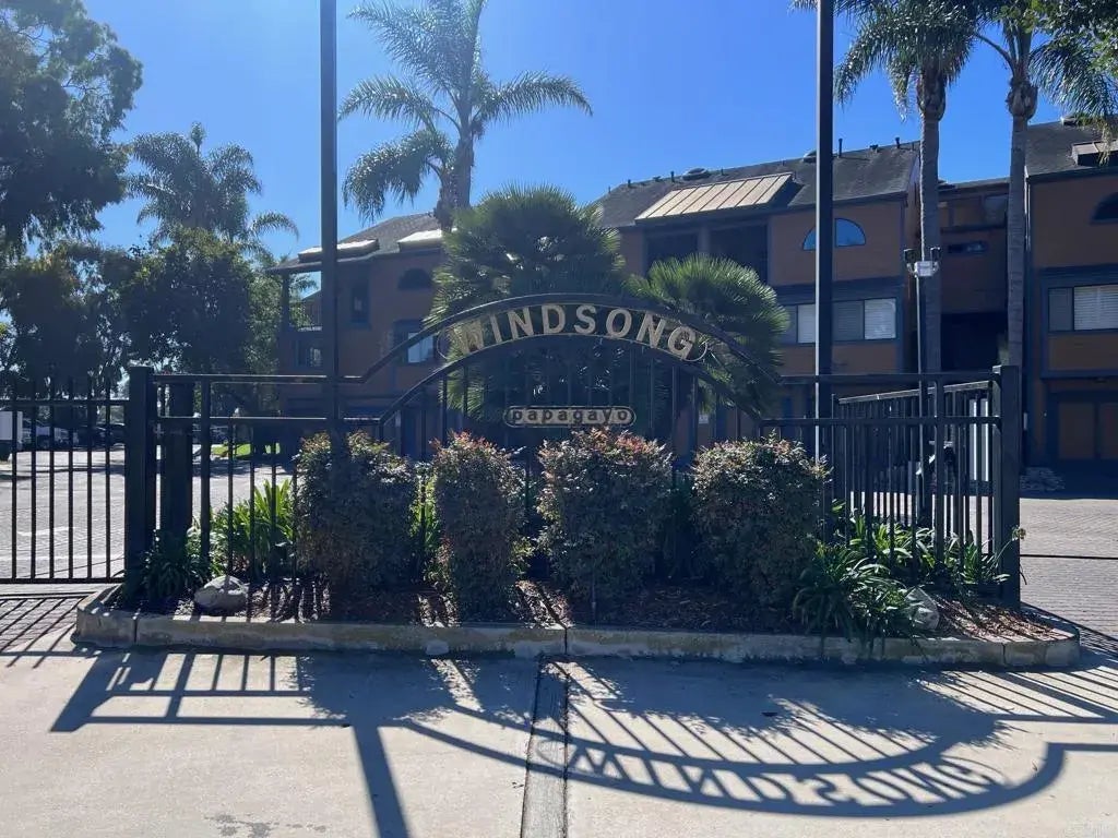 4012 Layang Layang Circle, Carlsbad