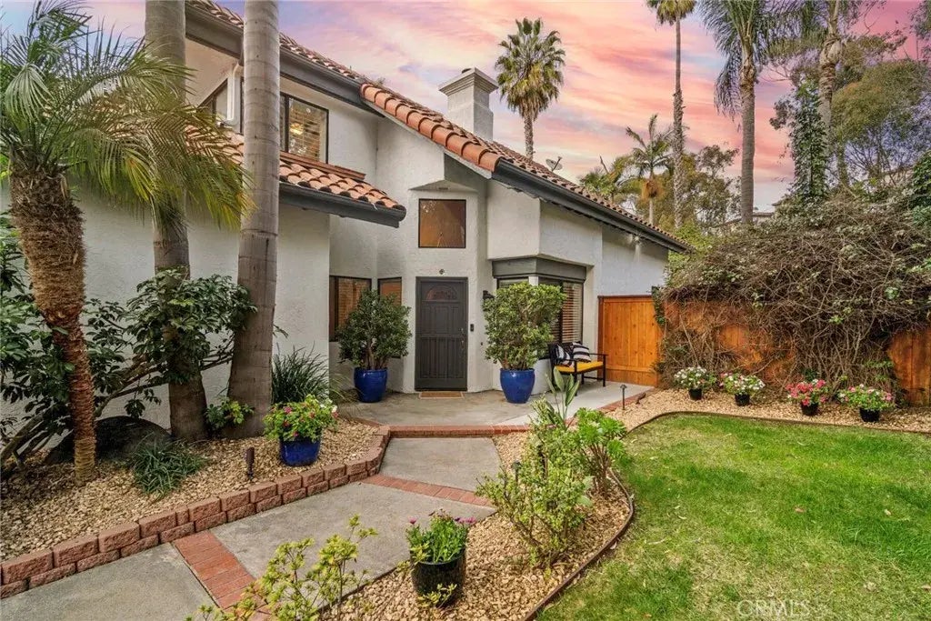 2830 Forest View Way, Carlsbad