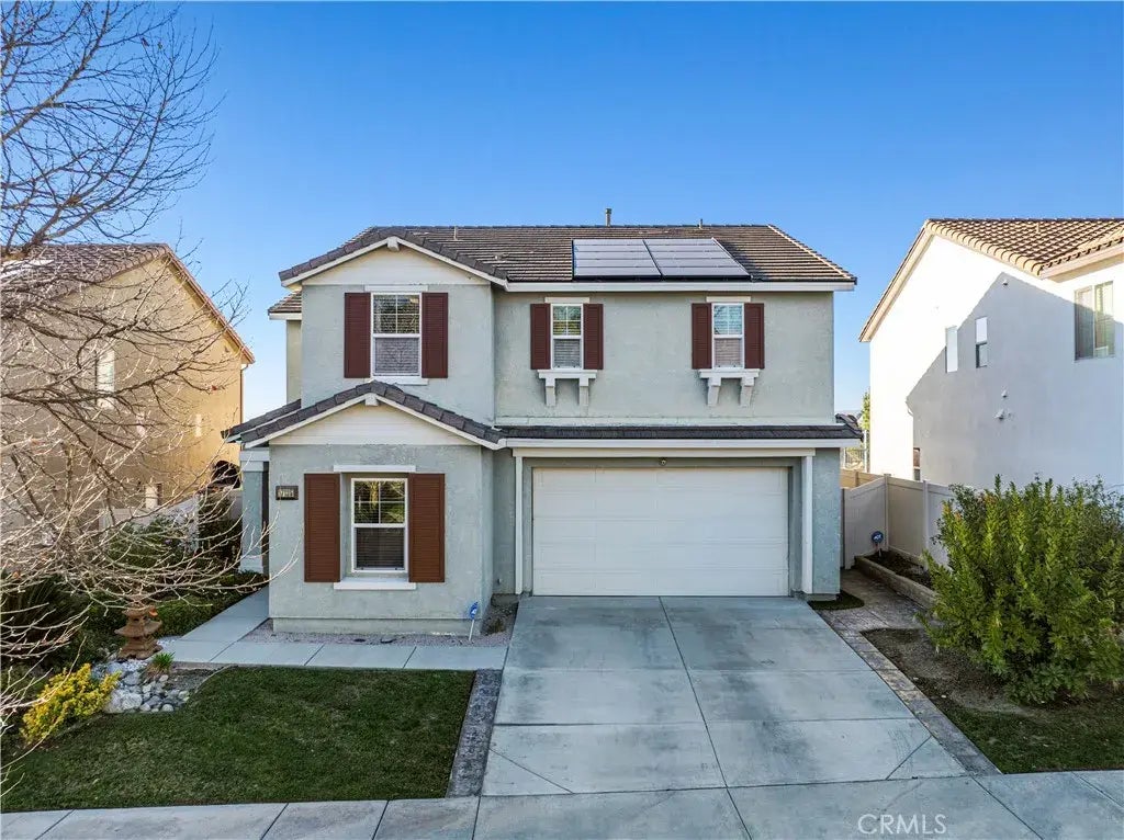 17135 Silk Tree Way, Canyon Country