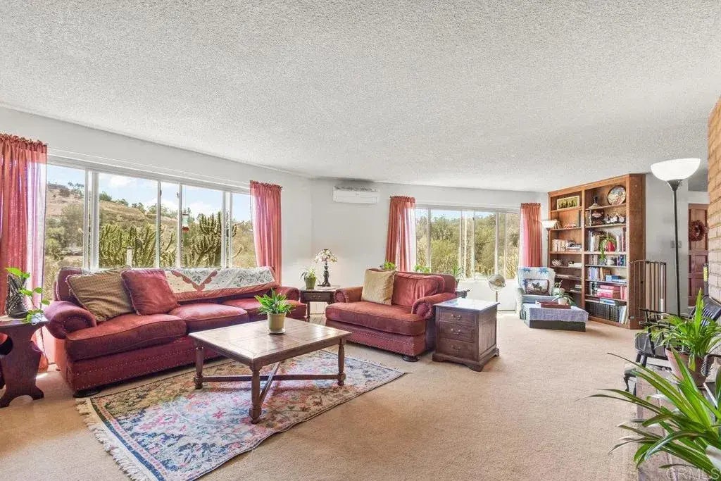 11724 Johnson Lake Rd, Lakeside