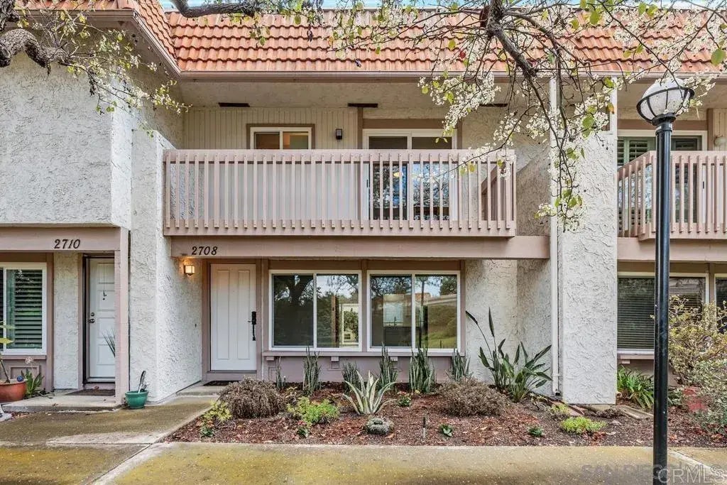 2708 Via Roberto, Carlsbad