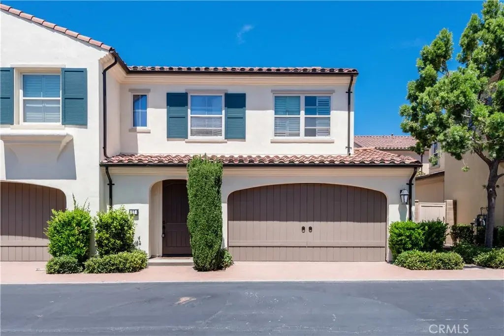 27 Peach Blossom 35, Irvine