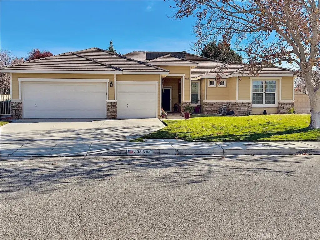 43316 46th Street West, Lancaster