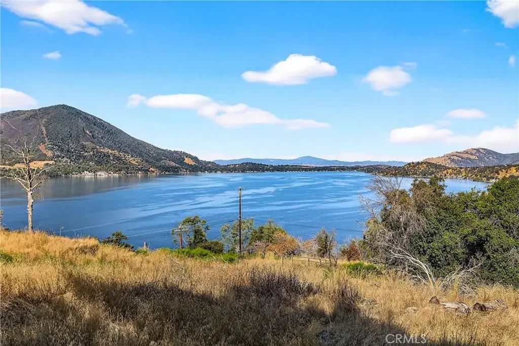 3019 Oak Crest, Clearlake