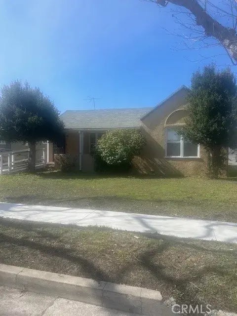 8711 S Denker Avenue, Los Angeles