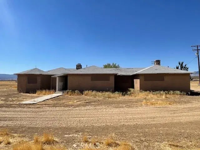 18030 Gaskell Road, Rosamond