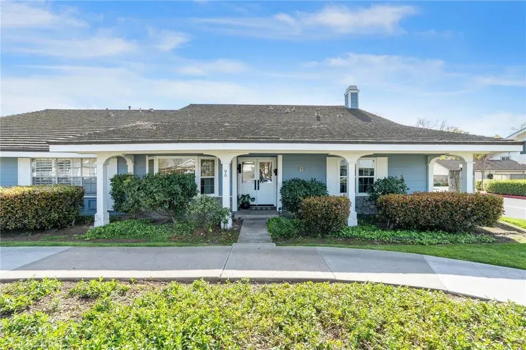 96 Wildwood 10, Irvine