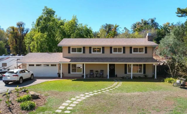 2675 Foothill Dr, Vista