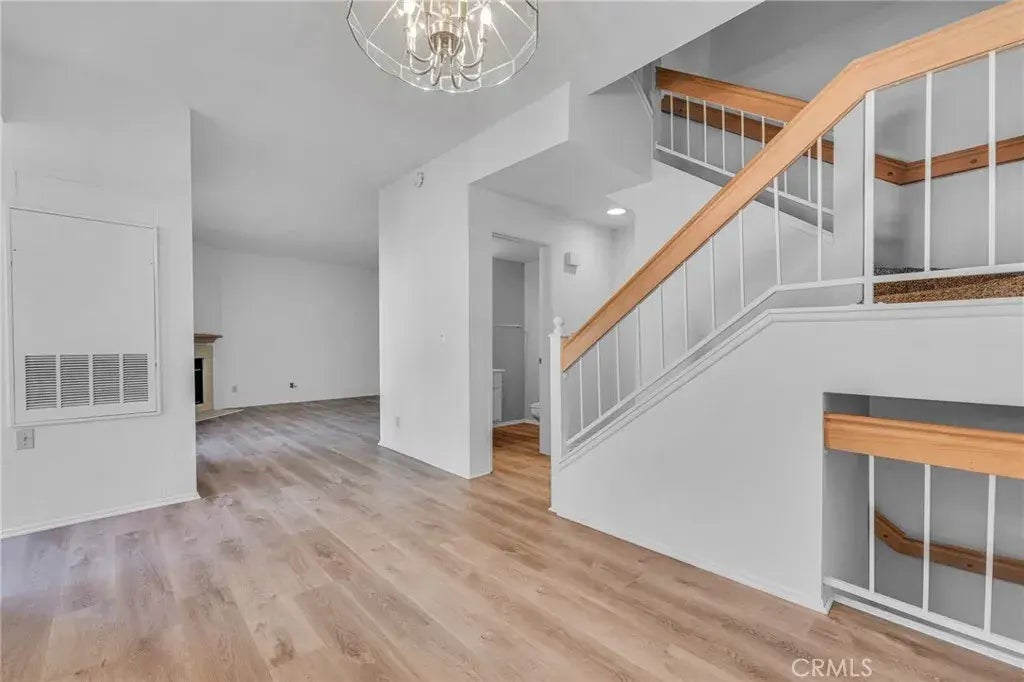 5780 Freebird Lane 102, Oak Park