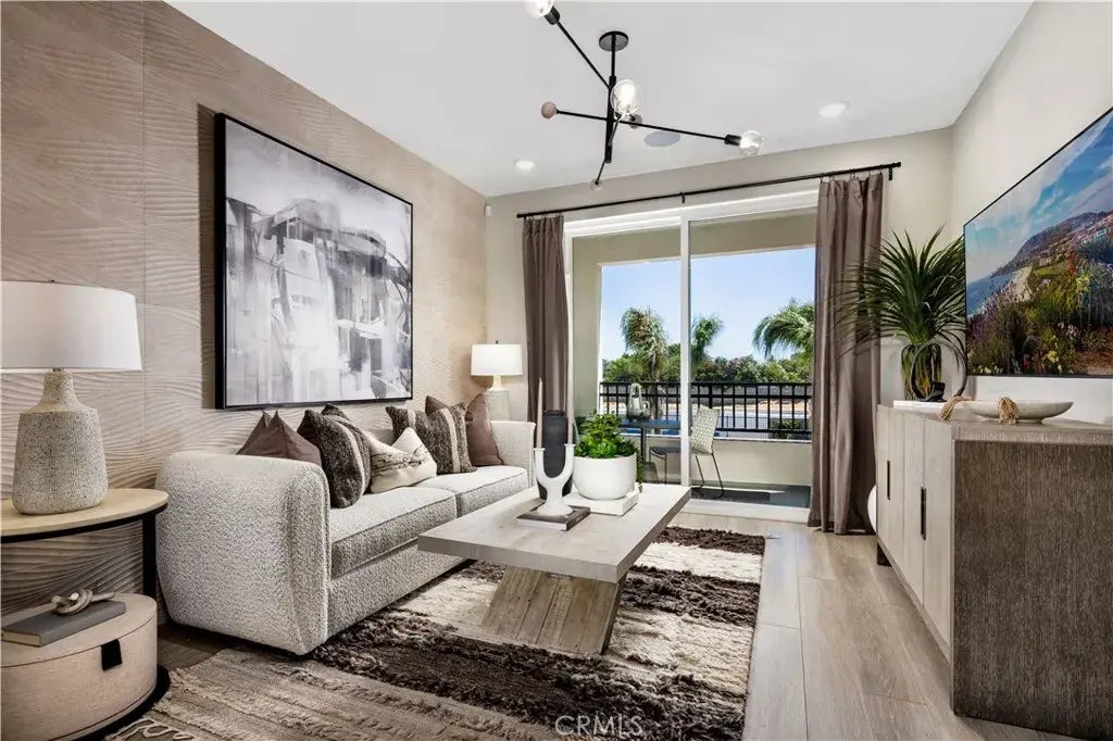 832 Lexi Lane, Covina