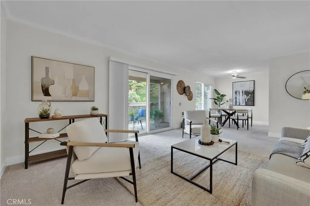 8541 Villa La Jolla Drive G, La Jolla