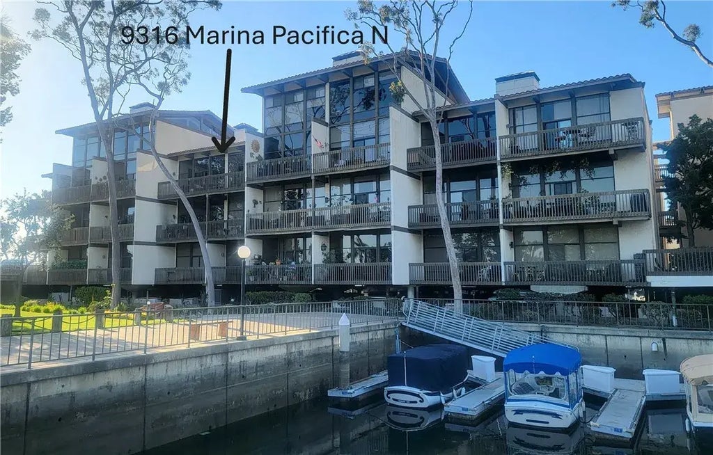 9316 N Marina Pacifica Drive North, Long Beach