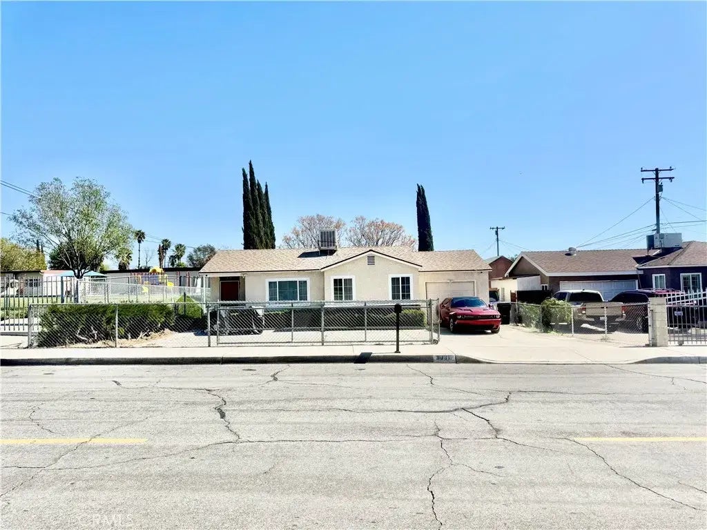 9081 Oleander Avenue, Fontana