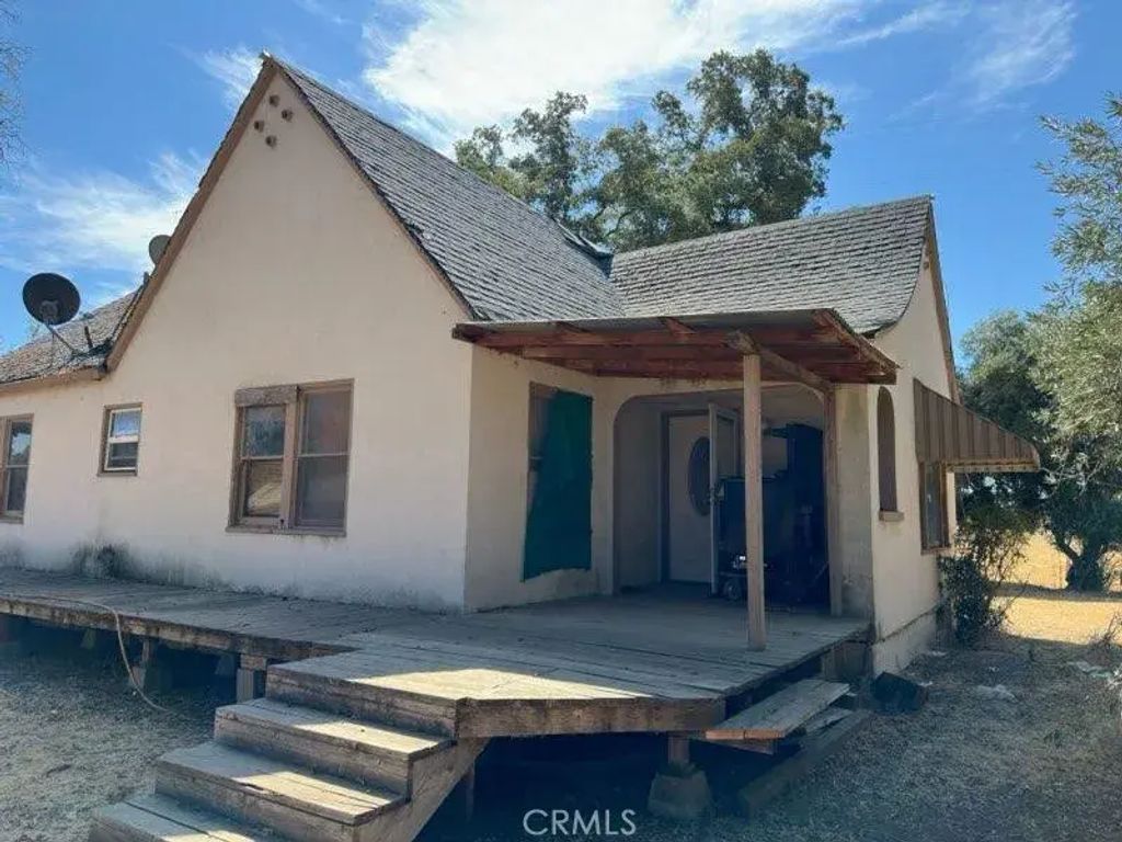 1882 Capay Road, Corning