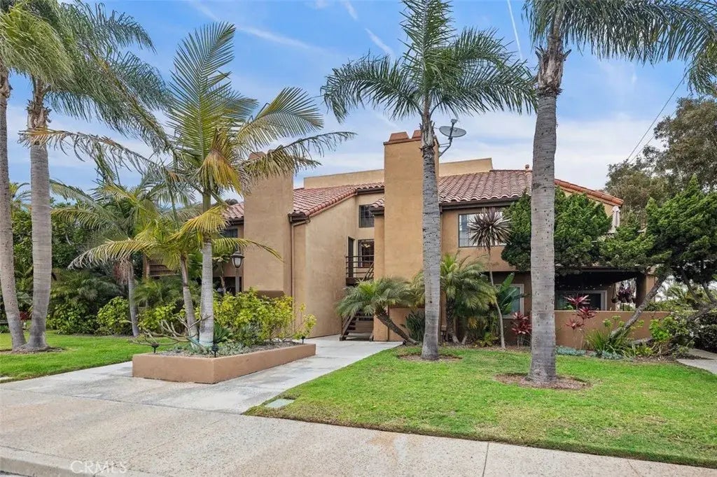 421 Coral Reef Dr 44, Huntington Beach