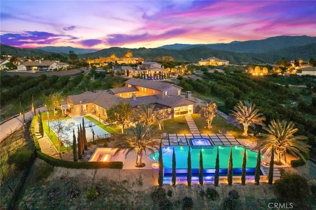 41904 Knoll Vista Lane, Temecula