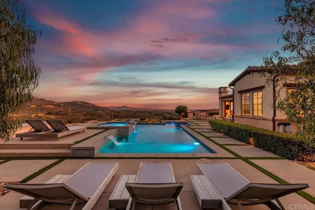 3849 Rancho Summit Dr, Encinitas