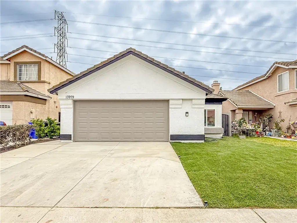 13979 Green Vista Drive, Fontana
