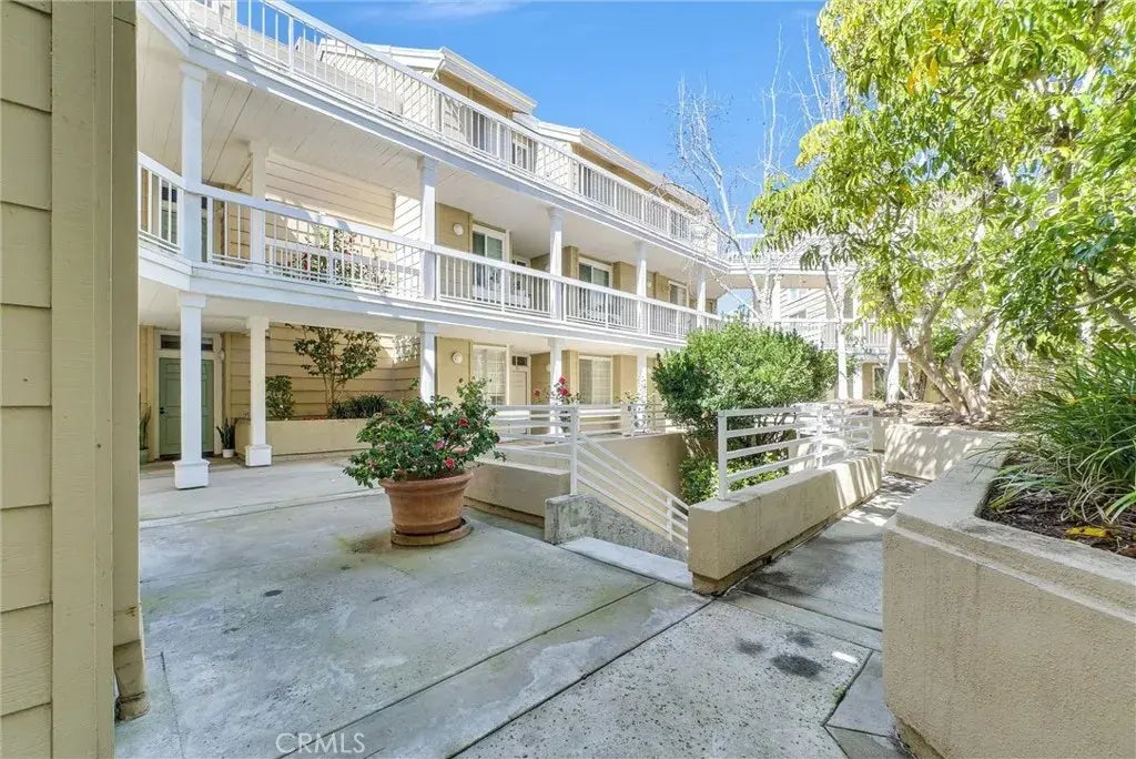 20251 Cape Coral 116, Huntington Beach