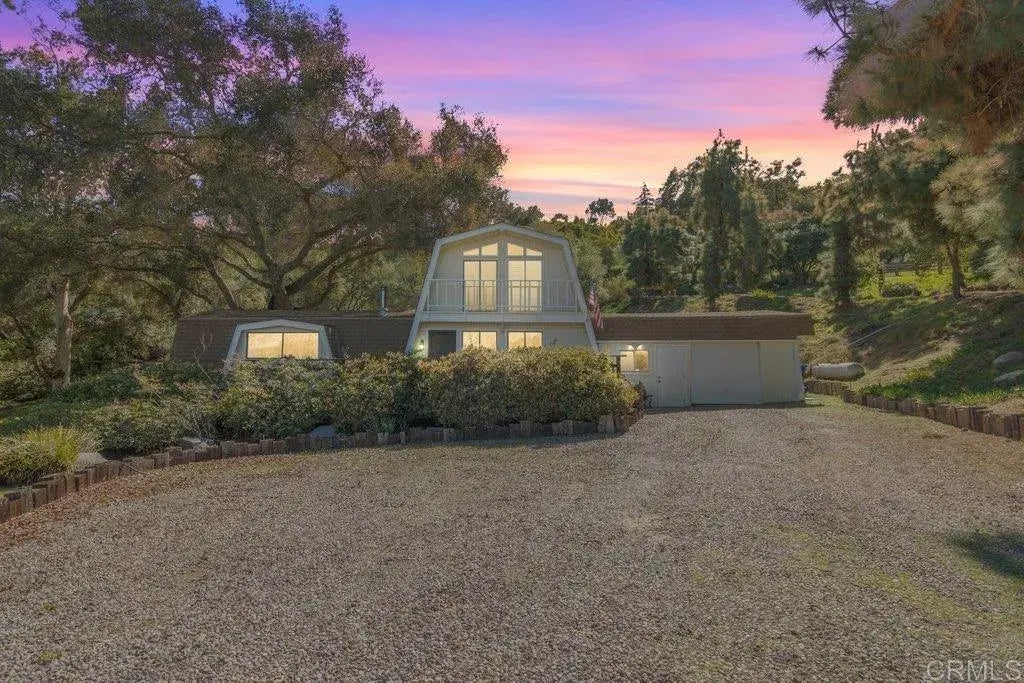 1482 Wilt Road, Fallbrook