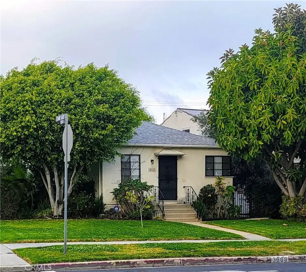5868 Deane Avenue, Los Angeles