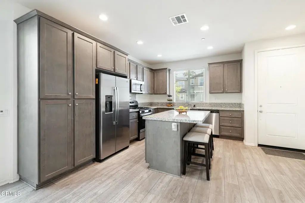 342 Fuerte Drive, Santa Paula