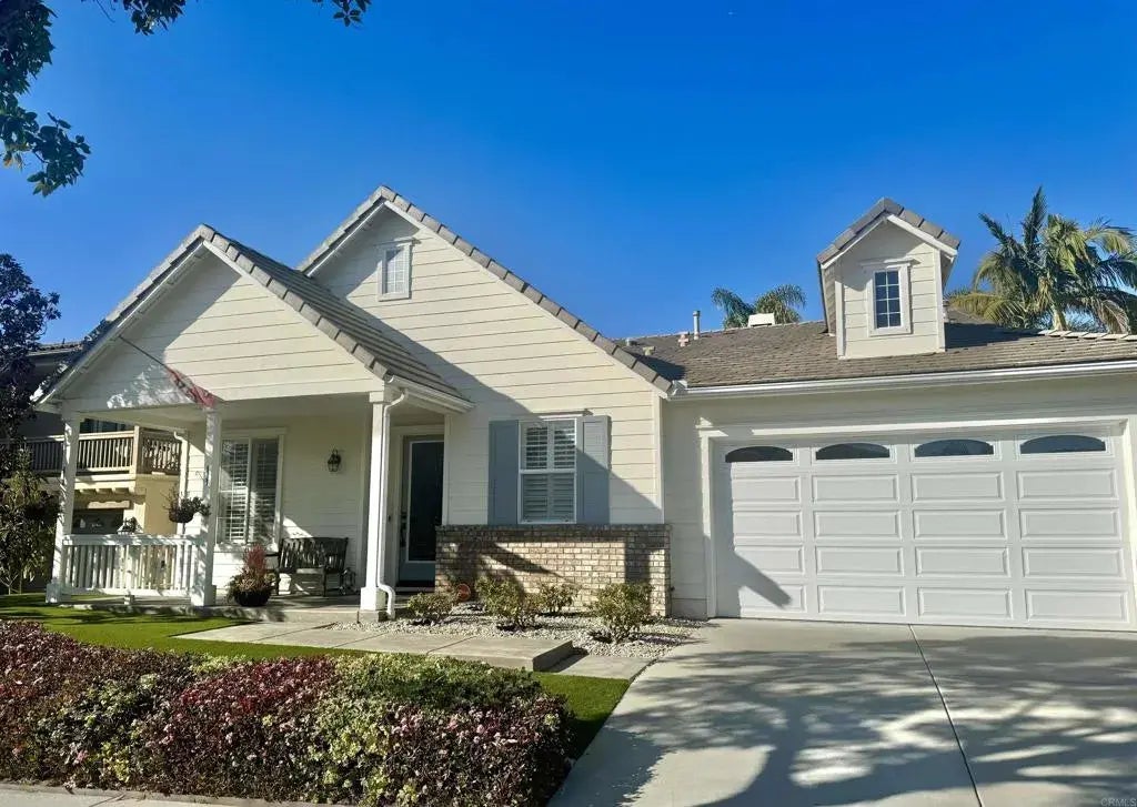 2560 Ingleton, Carlsbad