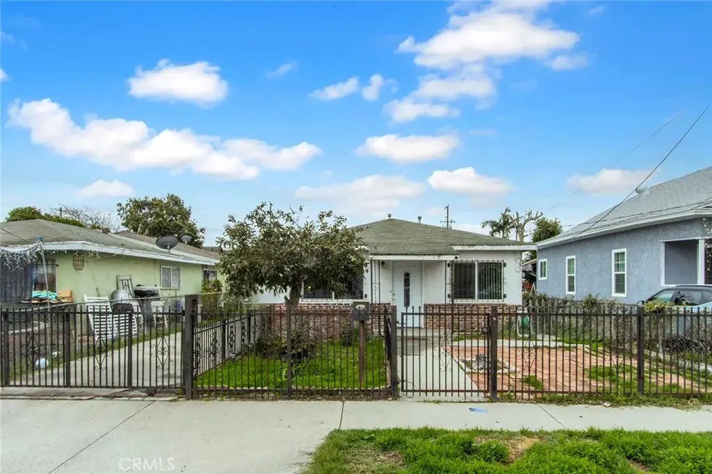 1724 E 63rd Street, Los Angeles