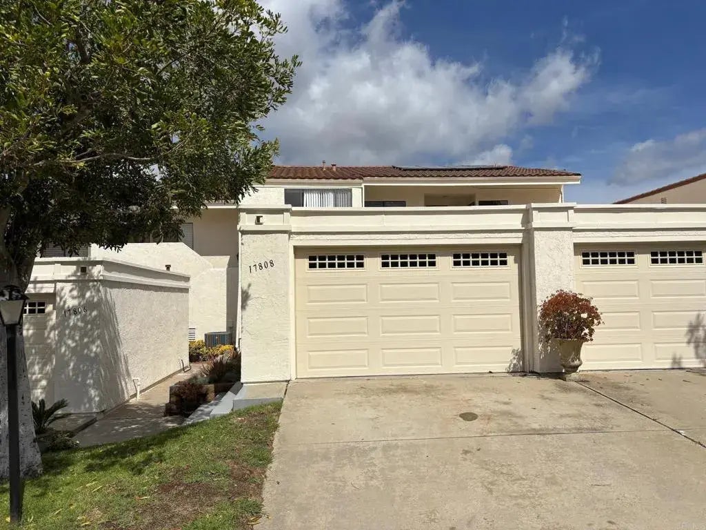 17808 Valle De Lobo Drive, Poway