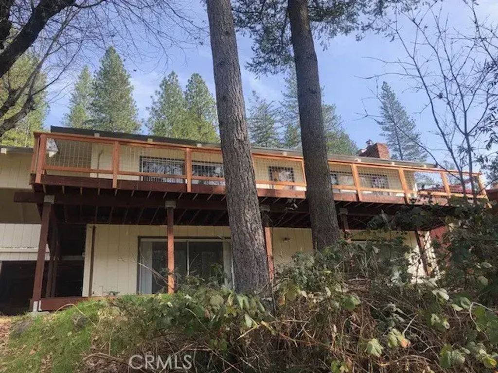 16345 Tee Road, Cobb