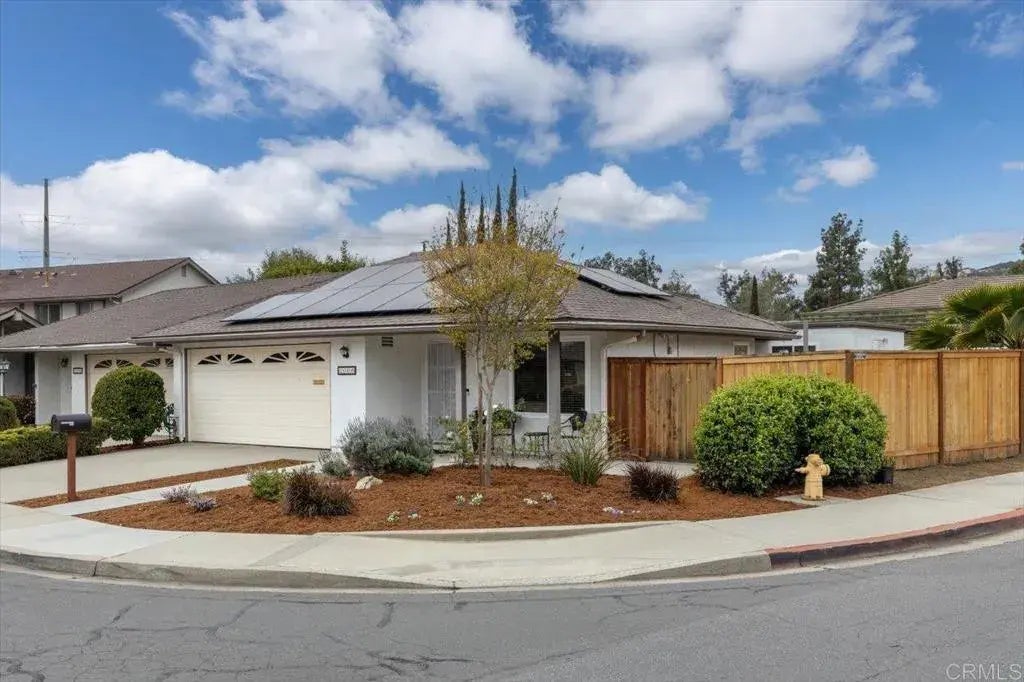 2159 Pepper Tree Place, Escondido