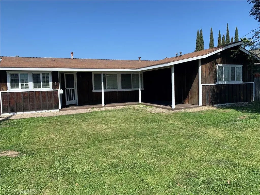 4530 Orchard Street, Montclair