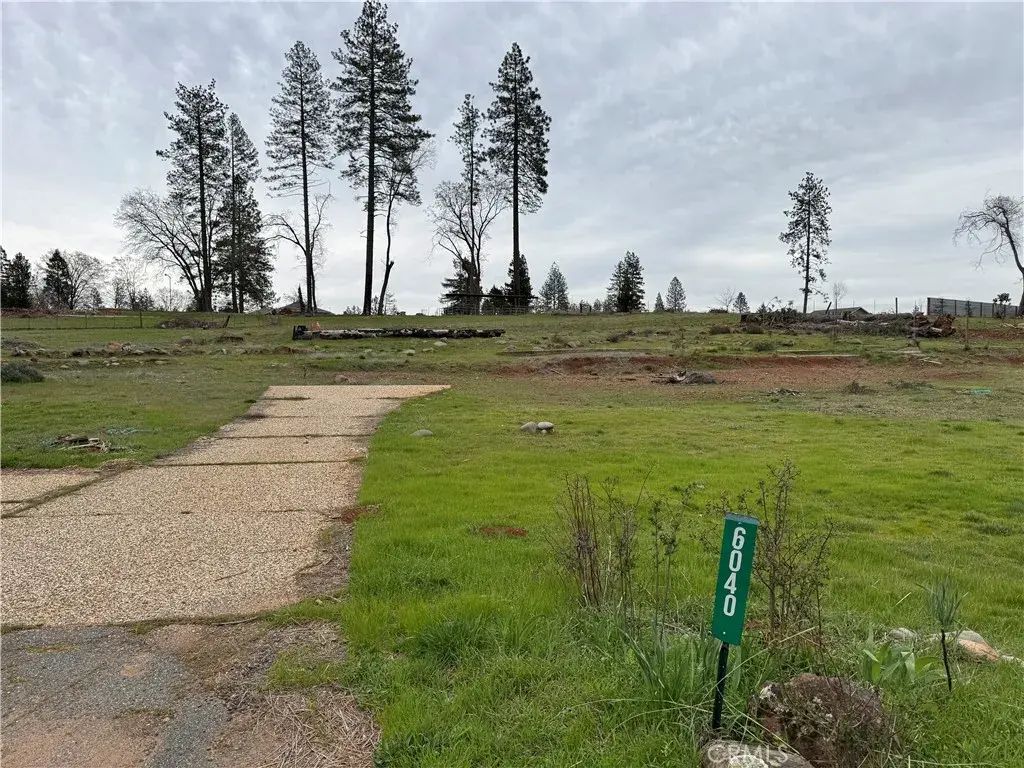 6040 Maxwood, Paradise