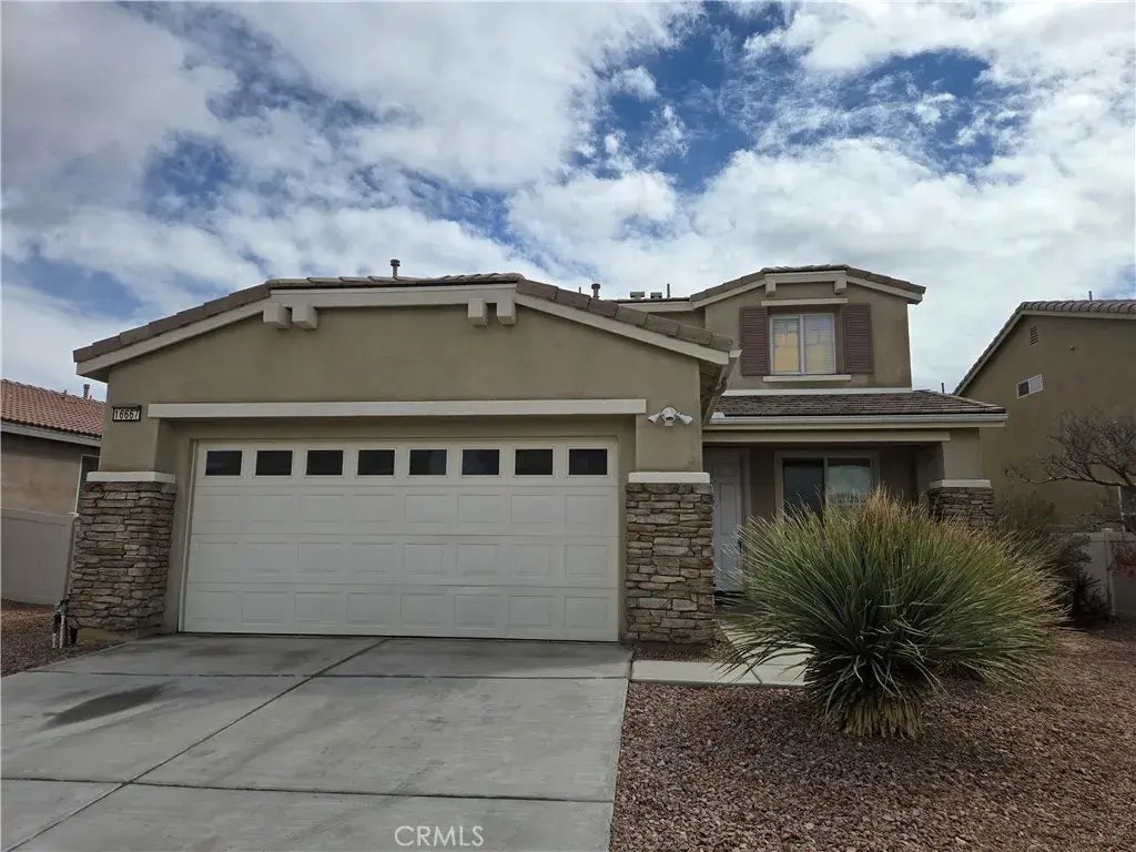 16667 Desert Star Street, Victorville